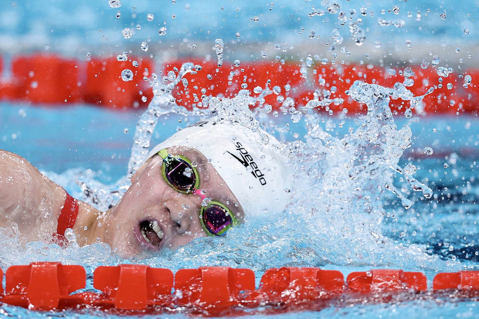 排名第9无缘决赛!22岁游泳奥运冠军状态低迷,网友:实力下滑