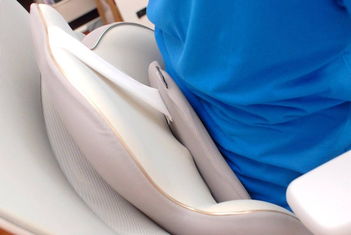 锐珀尔腰背滑行按摩器: “高山流水”式舒爽,久坐族的私人理疗师