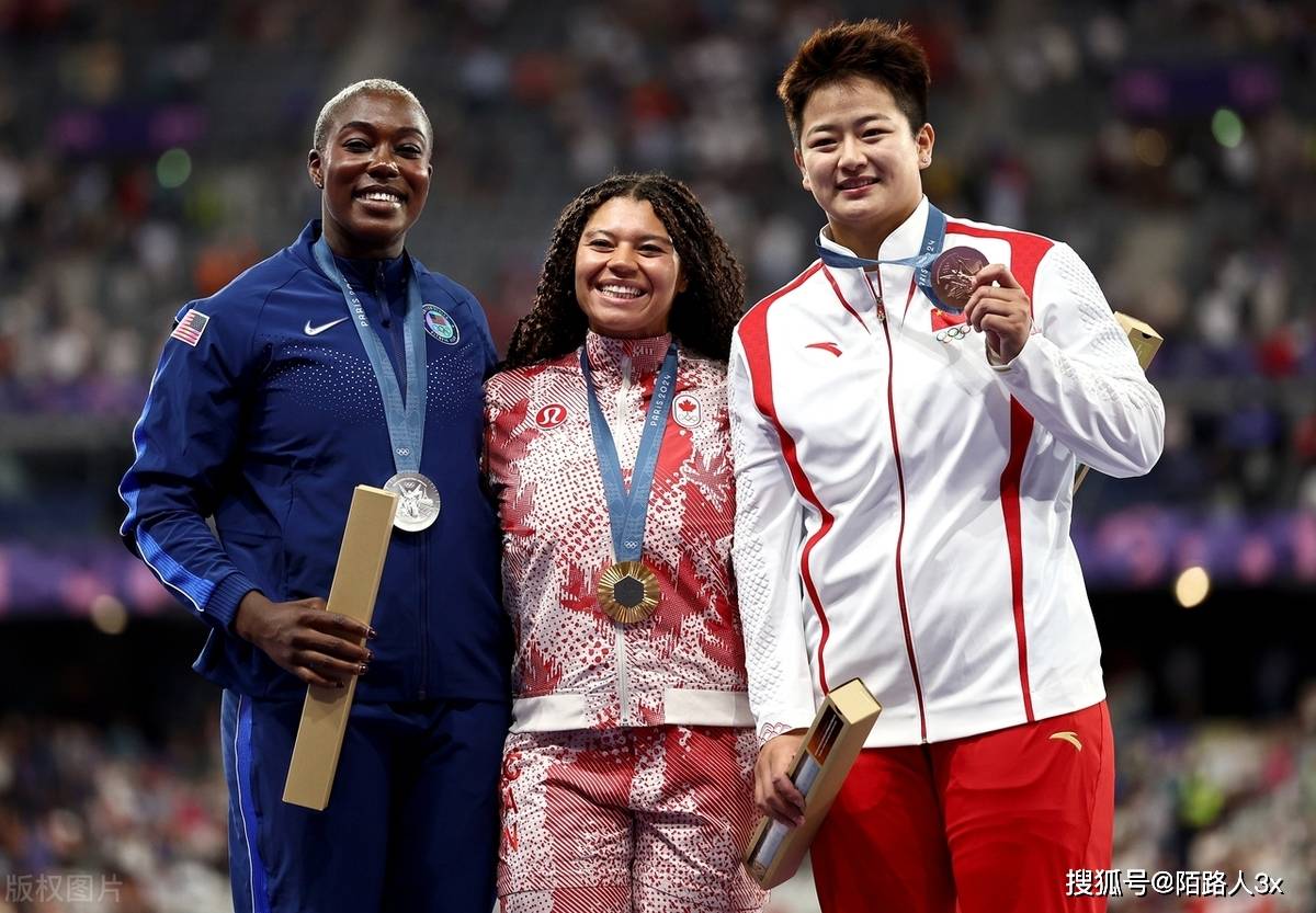 令人遗憾的是,在女排1/4决赛中,中国女排以2 - 3惜败土耳其女排,最终