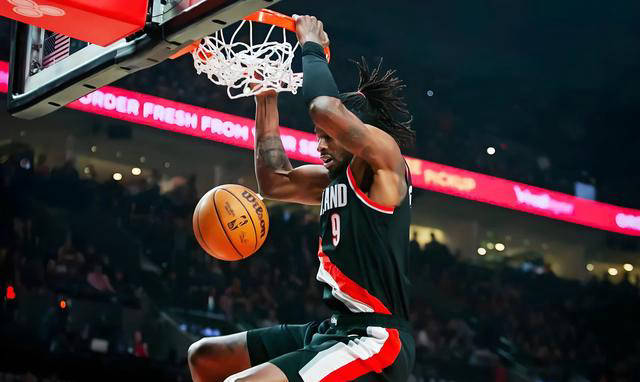 nba换人评述:鹈鹕得穆雷,格兰特交易被湖人拒绝的合理