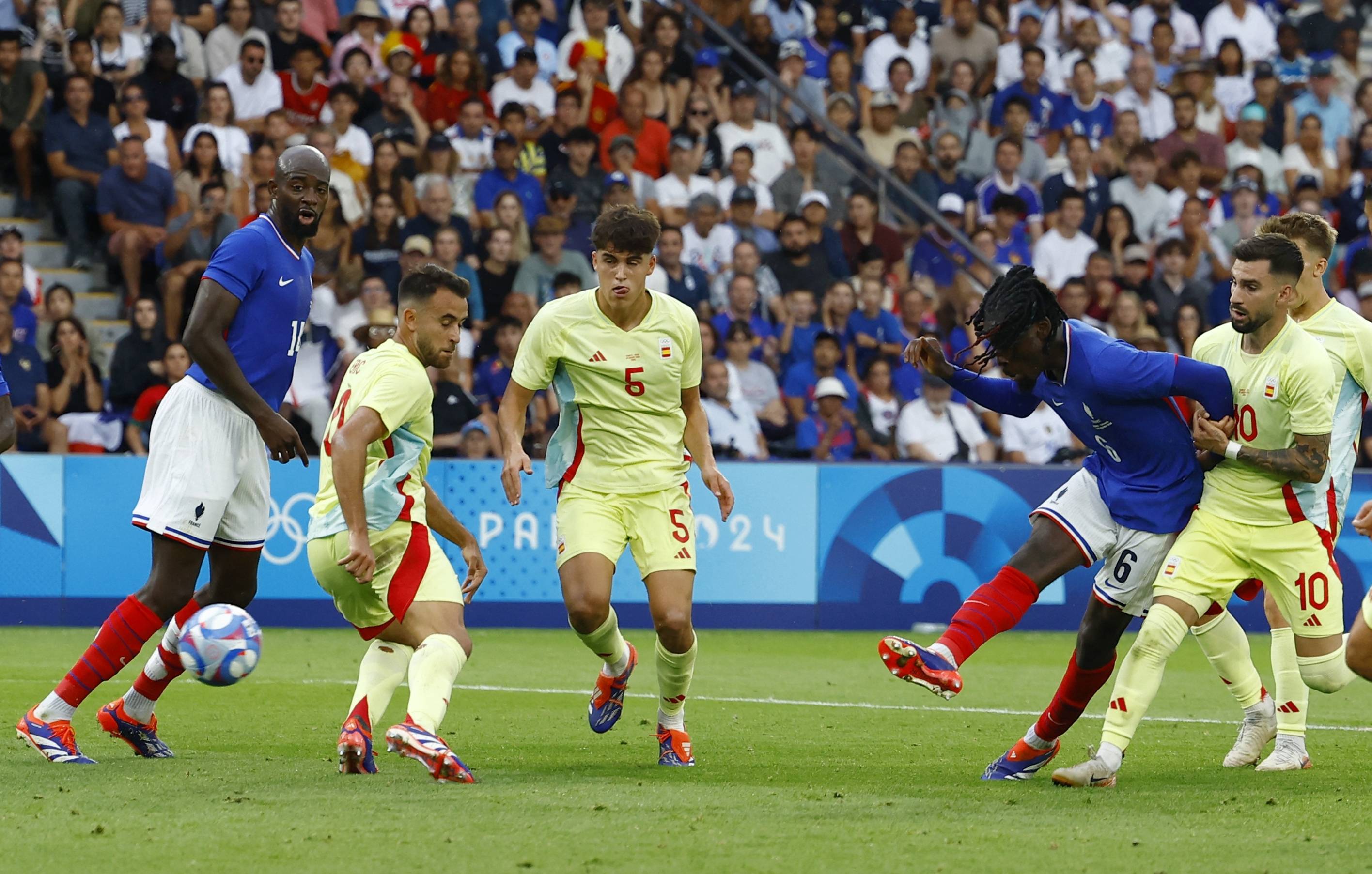 西班牙队史第二次获得奥运男足金牌_国奥_费尔明_法国