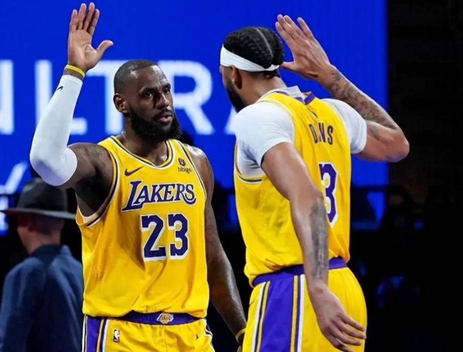 北京时间8月13号,nba湖人队传出2个让人期待的好消息!