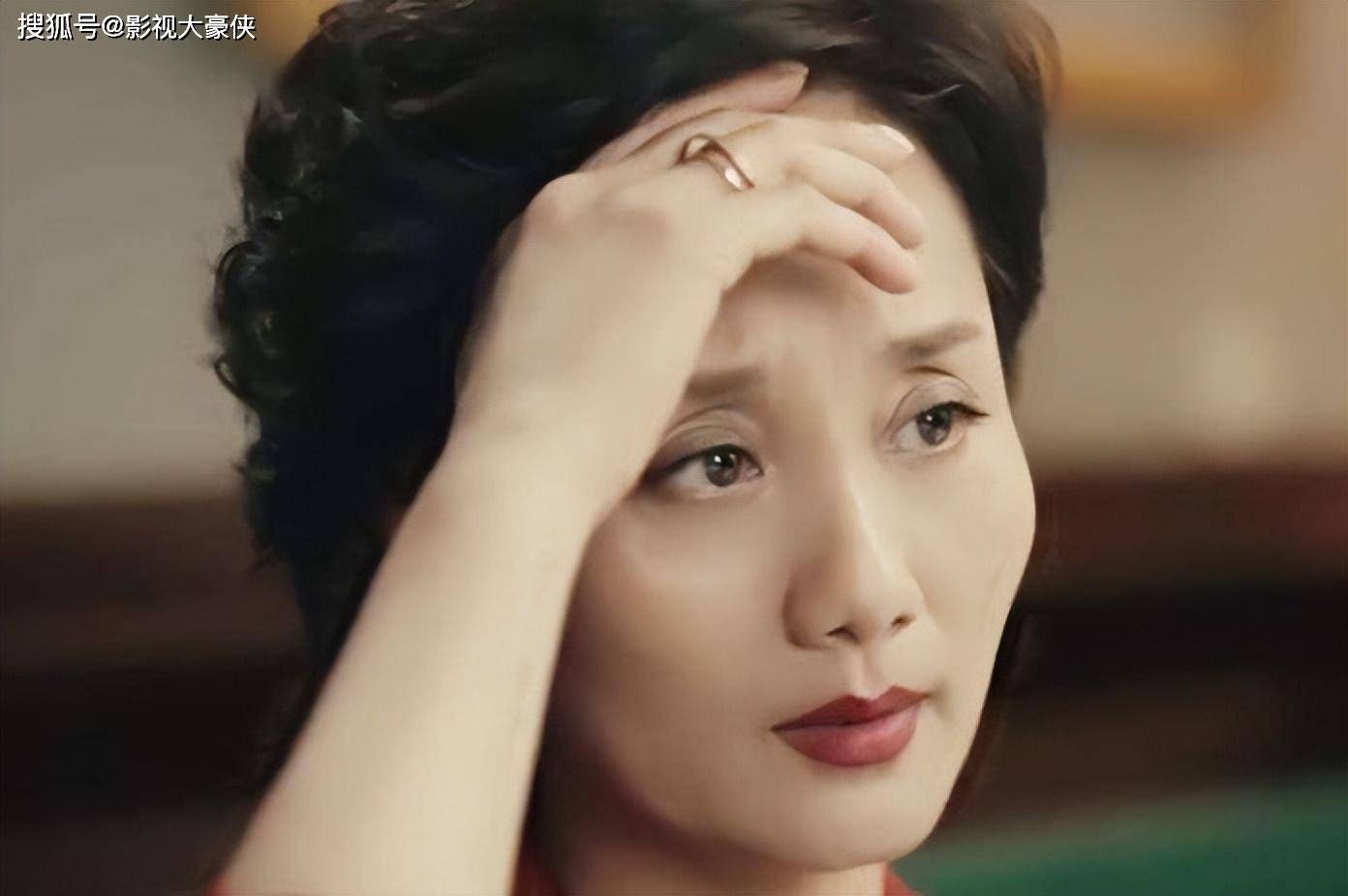 "儿子"是一线明星,女儿是奥运冠军,可58岁的她才算是人生赢家_李颖