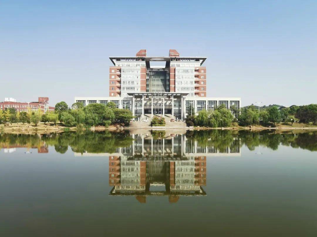 長沙理工大學分數(shù)線_長沙理工大學 985高校 對比_長沙理工大學 電氣工程專業(yè) 就業(yè)前景