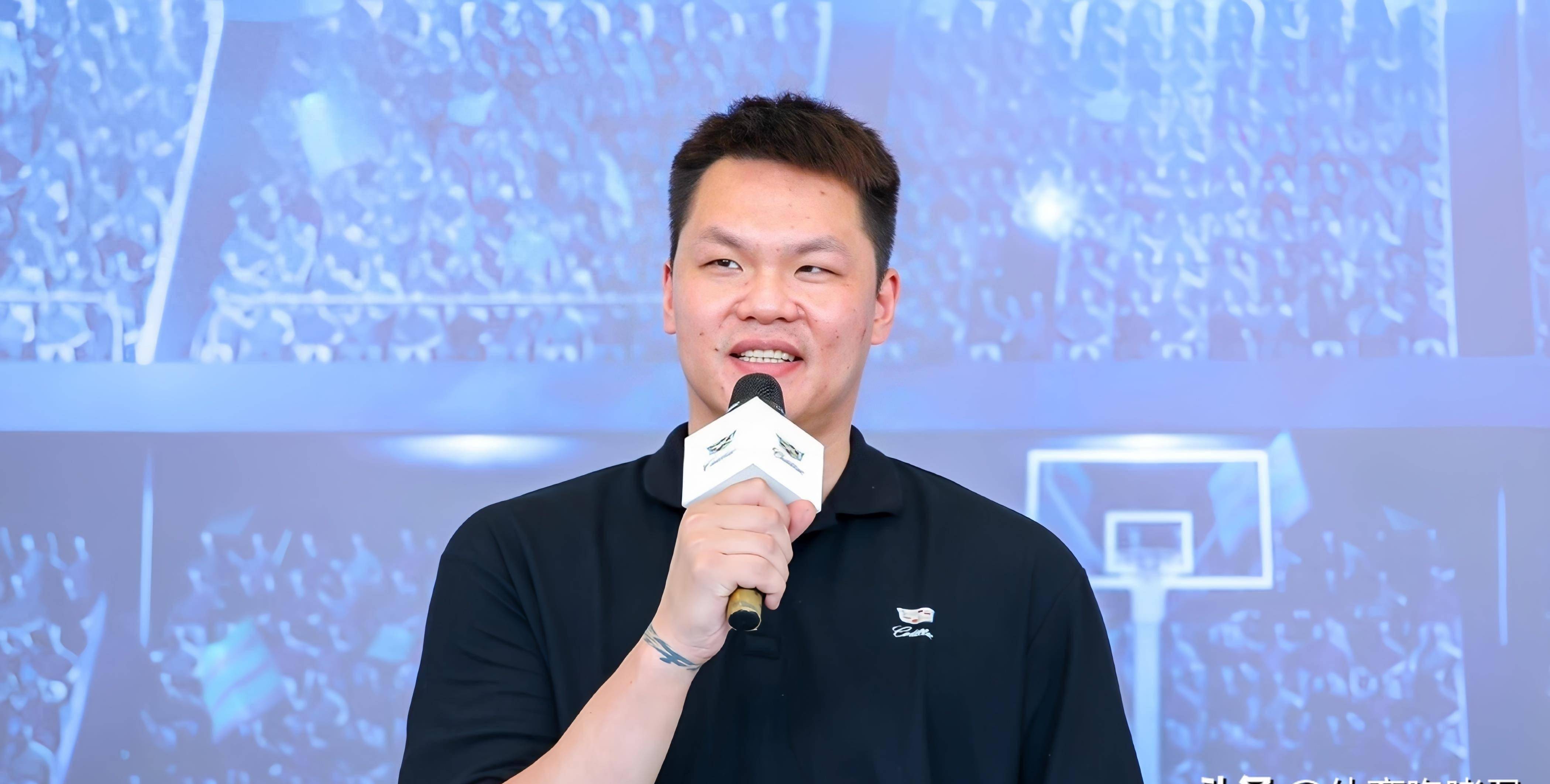 朱芳雨暗示周琦去留,广东男篮赞助商增添人选,杜锋谈3连冠