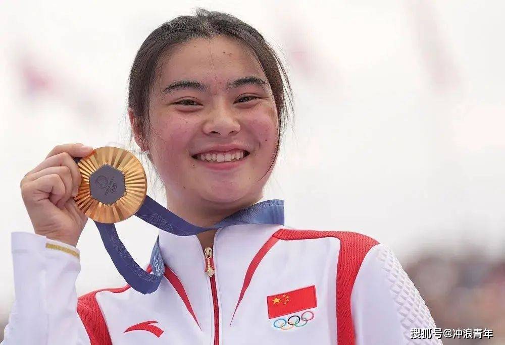 爆冷!中国"十佳"名单惊现黑马,潘展乐,樊振东领衔,第八位想不到