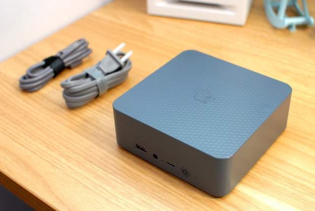 零刻新一代EQR6办公迷你主机体验:集成度更高,性能更强悍