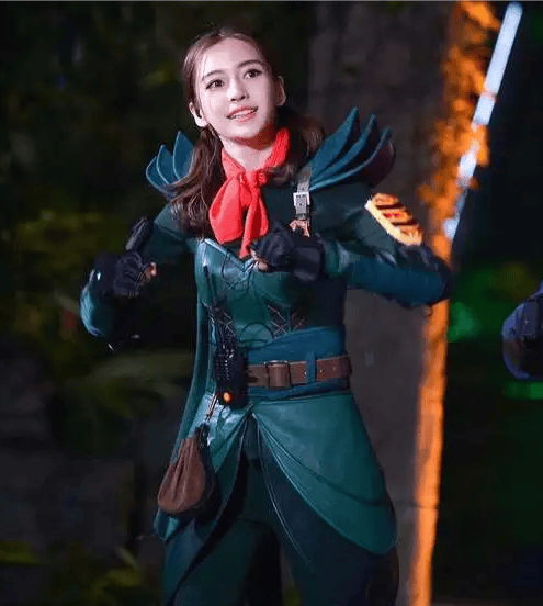 杨颖(angelababy)cos虞姬:跨界演绎的古典之美