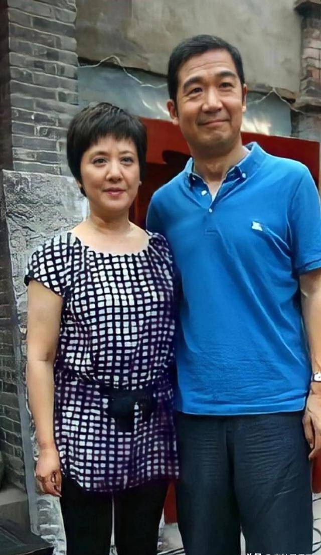 张国立老婆邓婕怀孕图片