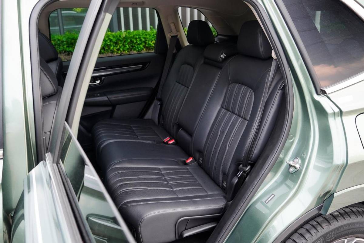 广汽本田皓影的内饰设计给人一种浓浓的机械感,对于喜爱驾驶的朋友来