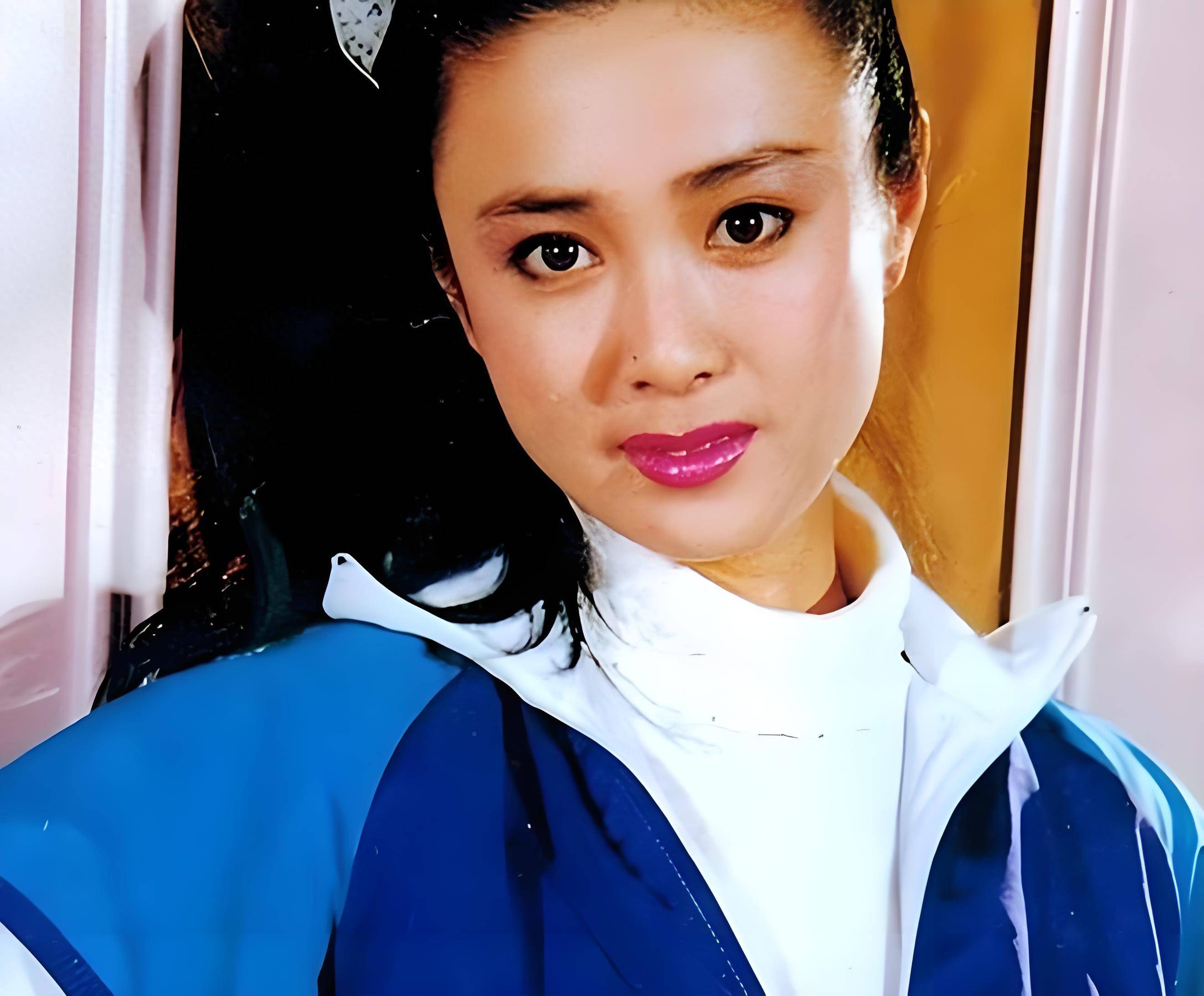 傅艺伟:被称为最妩媚的妲己,52岁自毁前程锒铛入狱,到底经历了什么?