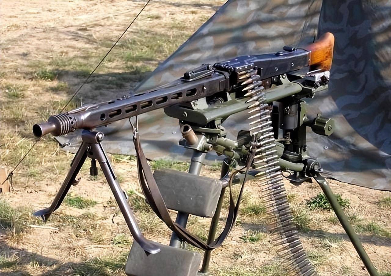 失败的武器升级德国人的性格懂得都懂,完美主义者,固执的强迫症.