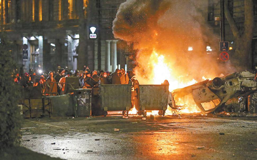 原创            第二个乌克兰即将出现？泽连斯基或将迎来帮手，两面夹击俄罗斯-乌克兰变成第二个叙利亚国家了吗知乎