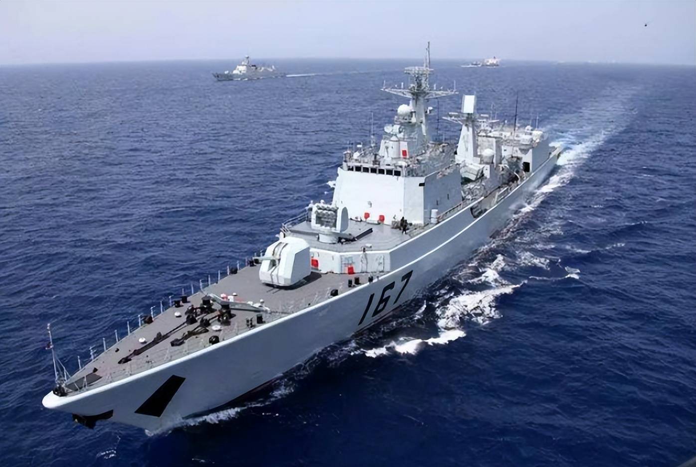 6艘052c型驱逐舰,中期升级改进,为何情况非常尴尬?