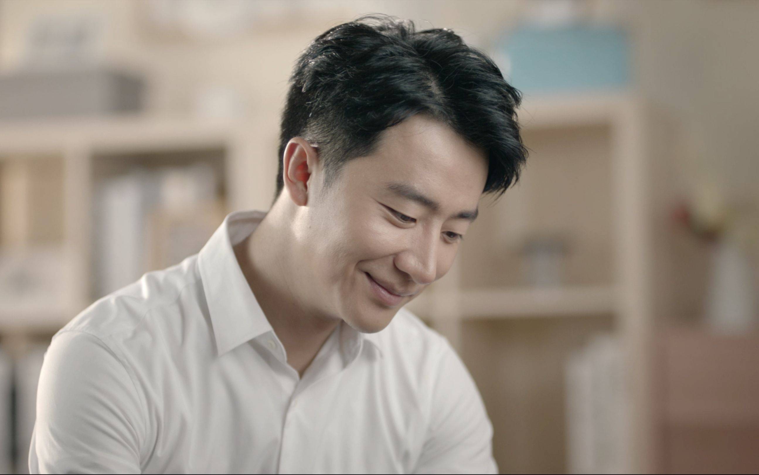 黄轩遭狗仔爆料家暴传闻,工作室紧急辟谣,事件真相扑朔迷离