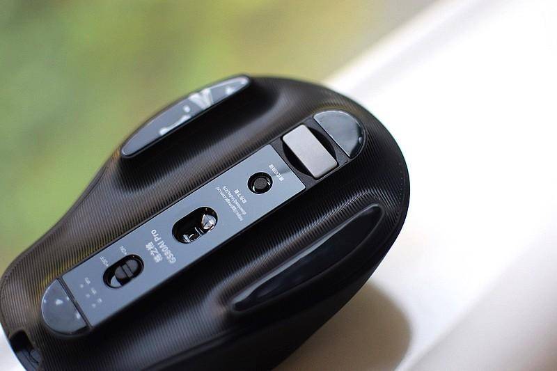 格之格AI智能鼠标GS80Pro,多场景多职业,智能写作问答都不是事