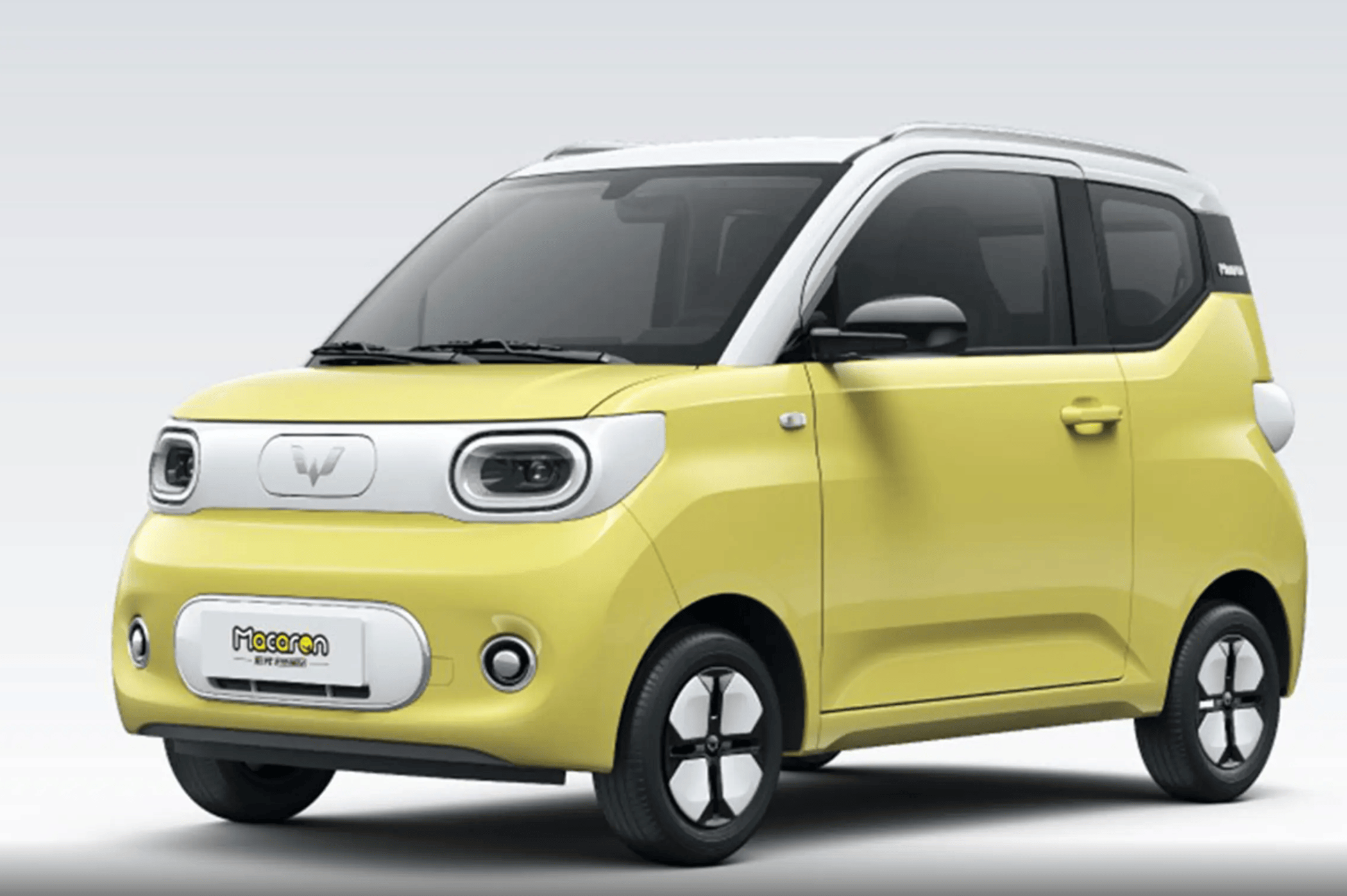 不到5万元的纯电微型车宏光mini ev与长安lumin怎么选?