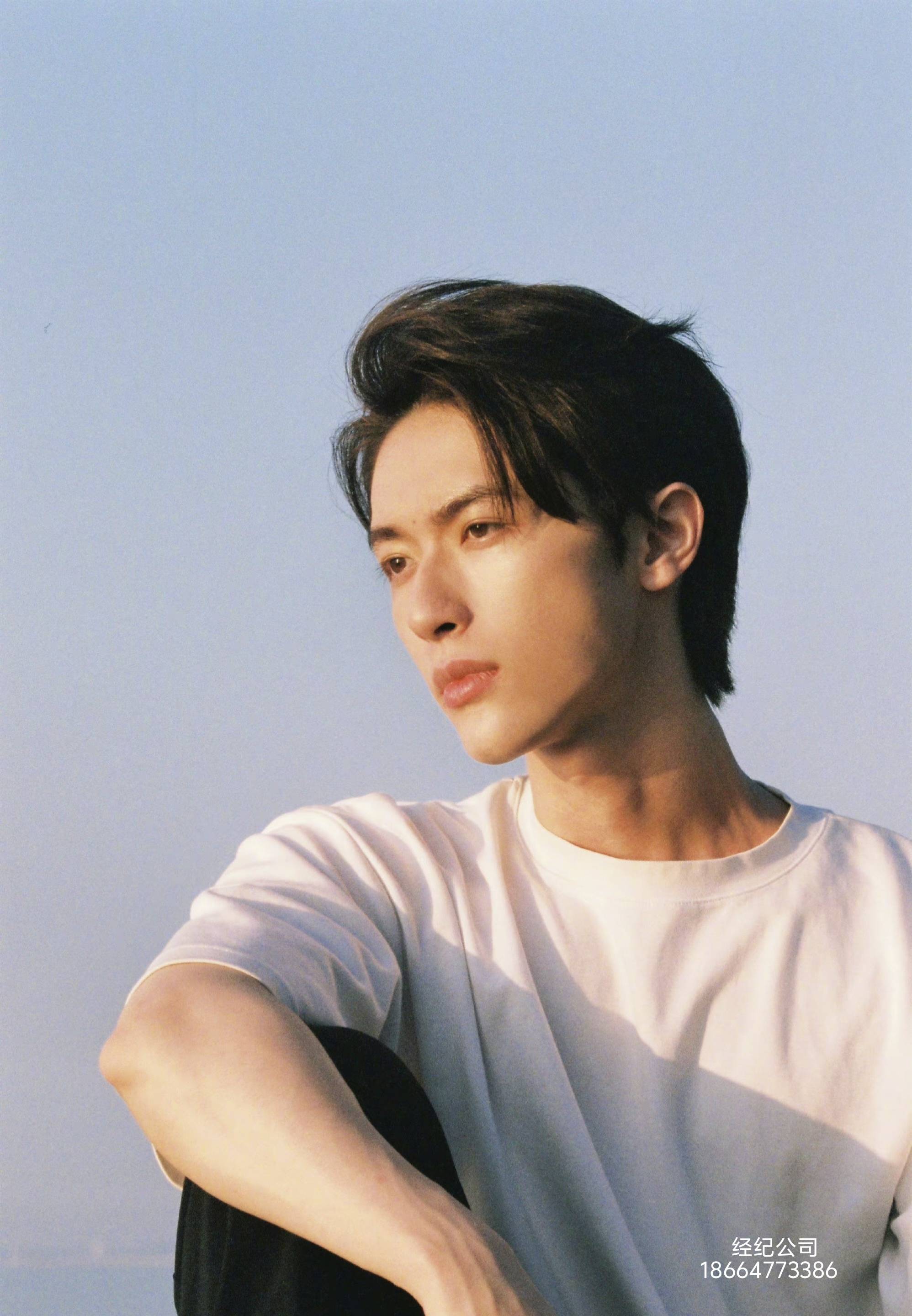 张逸杰 中国内地男演员