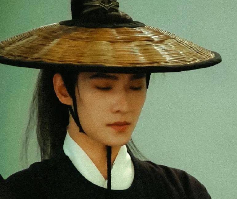 原创            杨洋定妆照曝光！演员阵容公布，网友期待《雨霖铃》-杨洋的化妆师是谁