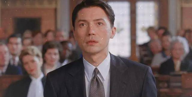 亚洲第一美男尊龙,林青霞为看他一夜不睡,73岁无妻无子与狗相伴