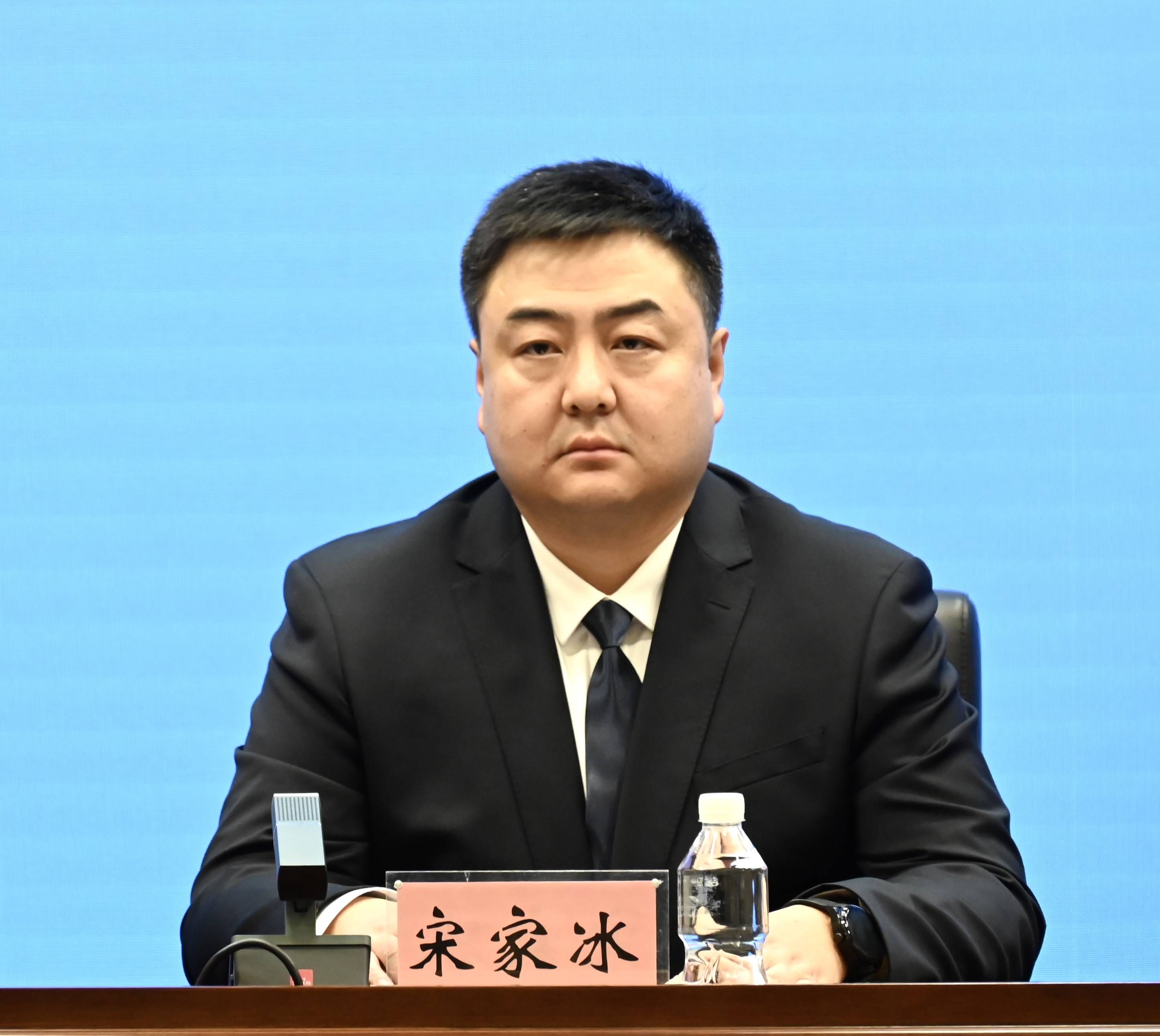 30台应急备勤,地铁延时,39艘船全部运营 哈尔滨市多