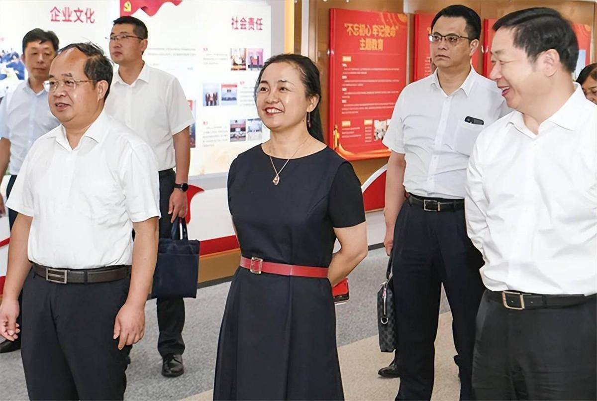 范红卫_时候_经济