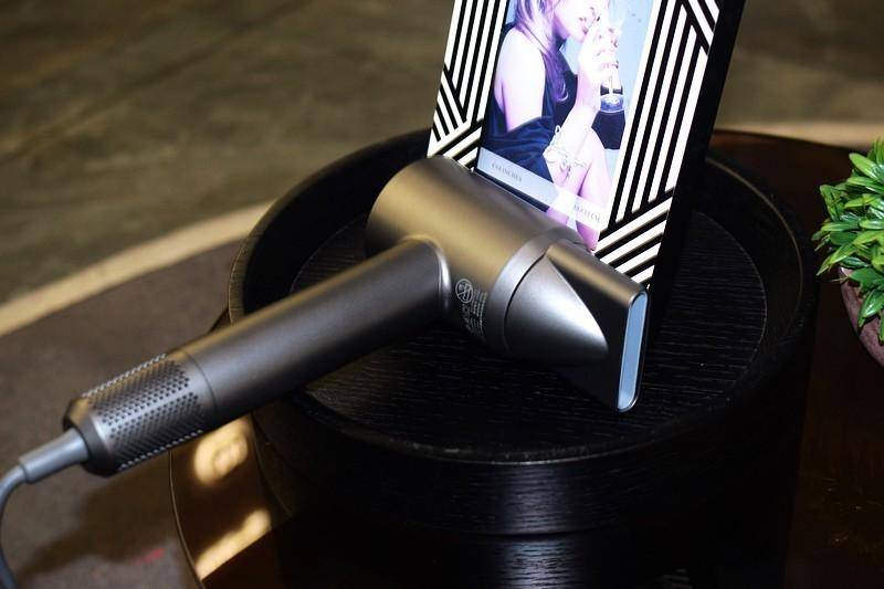 专业医学级养发 戴森最佳平替 初扉MIX SE高速吹风机测评