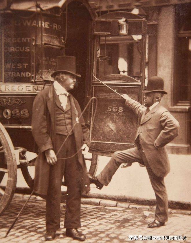 老照片 街拍十九世纪的英国伦敦