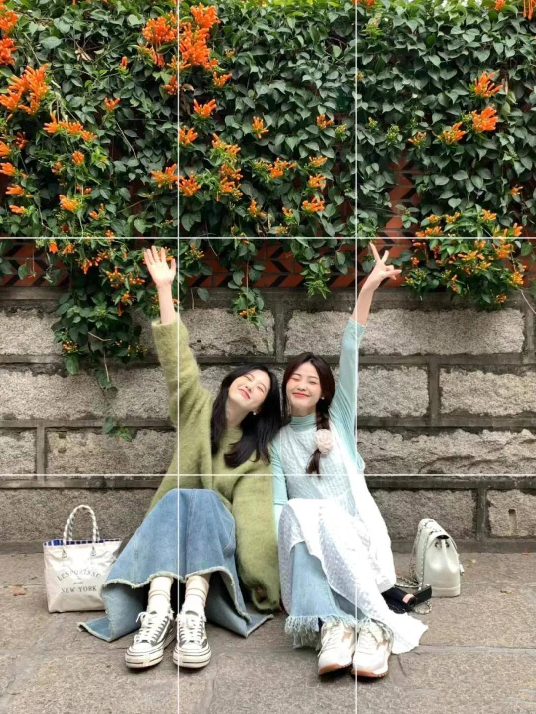10个闺蜜出游拍照姿势,俏皮又时髦,轻松拍出元气大片!