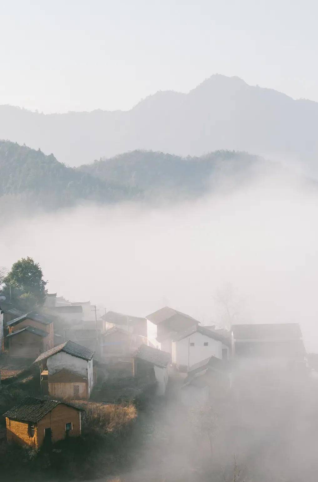 在李白偏爱的皖南,看诗中的墨色山水