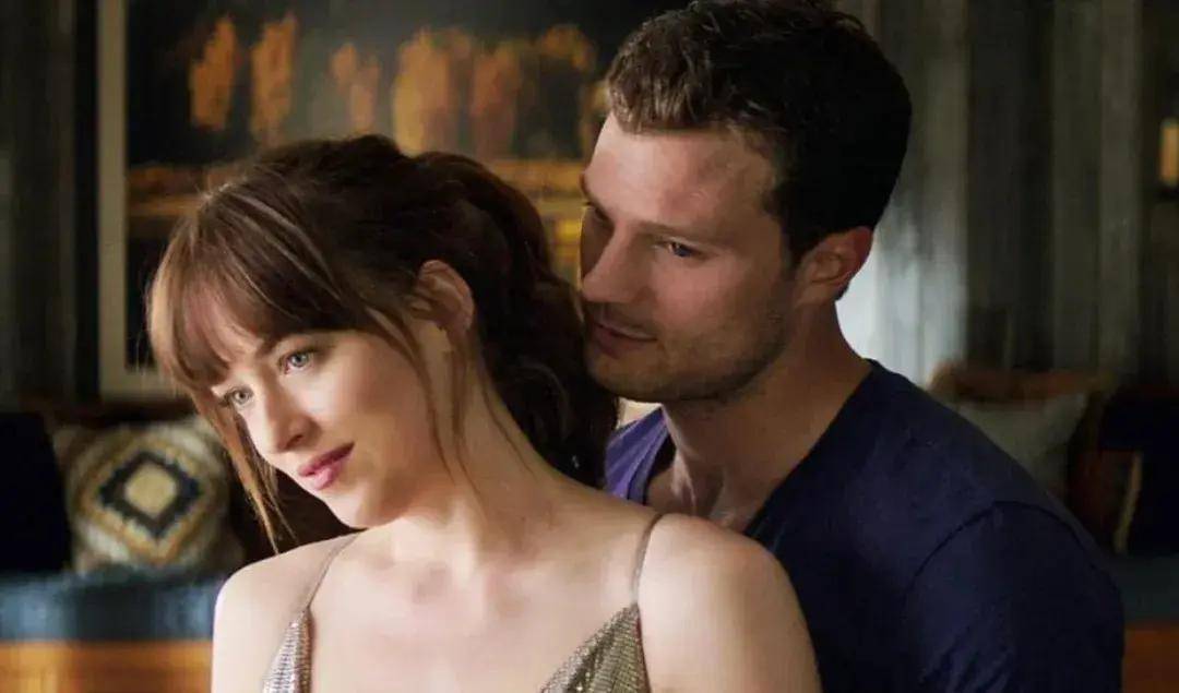 法国大尺度电影《love》,爱情电影现象级画面多,观众如何看待?