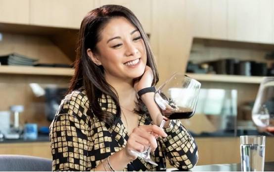 她曾是tvb当红女星,如今被人遗忘,最可惜与刘恺威6年恋情成空_廖碧儿