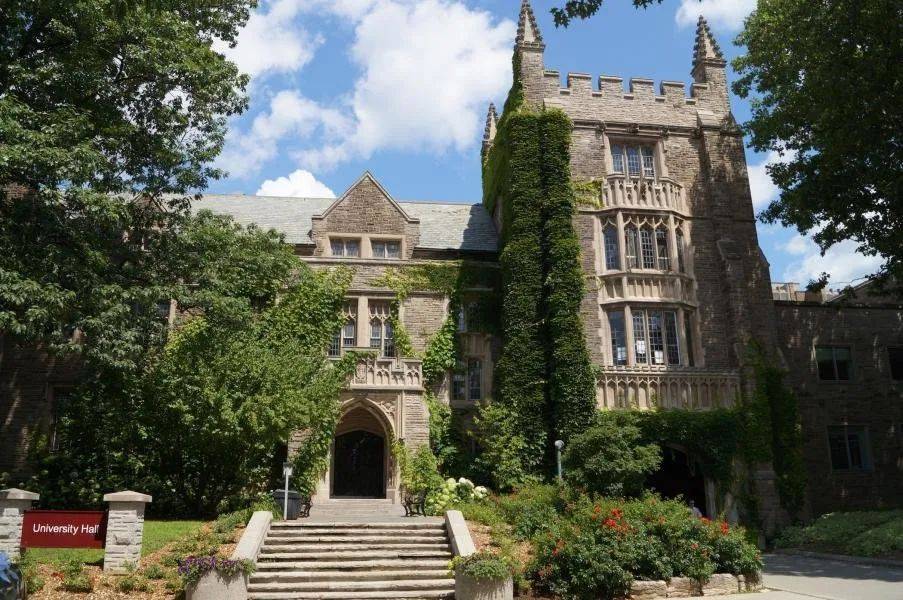 图片[8]-盘点加拿大7个如仙境般的大学，又想回去读书了！ -华闻时空