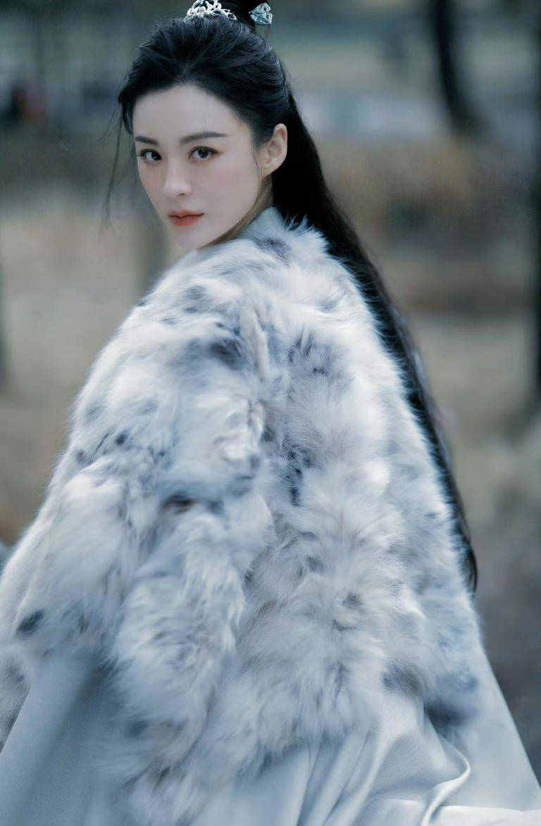 出场就把观众看呆,《七夜雪》毛林林一亮相,古装剧的审美正常了