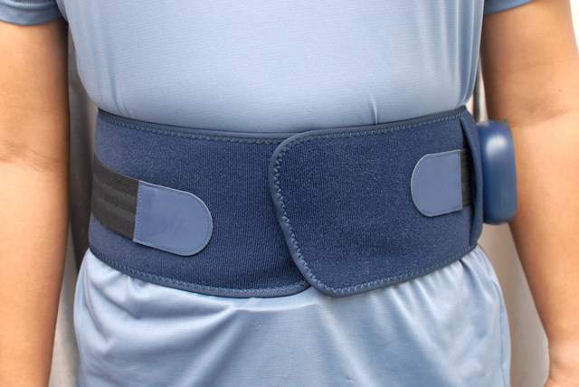 气囊震动双驱动,按摩仪护腰新选择:未野AGVIEE腰部按摩器测评