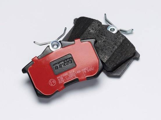 天合制动片,让你刹车更稳,开车更安心