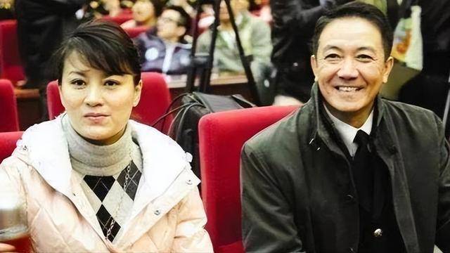 善恶终有报"抛妻弃子"的李幼斌,如今等来的是儿子20年的报复