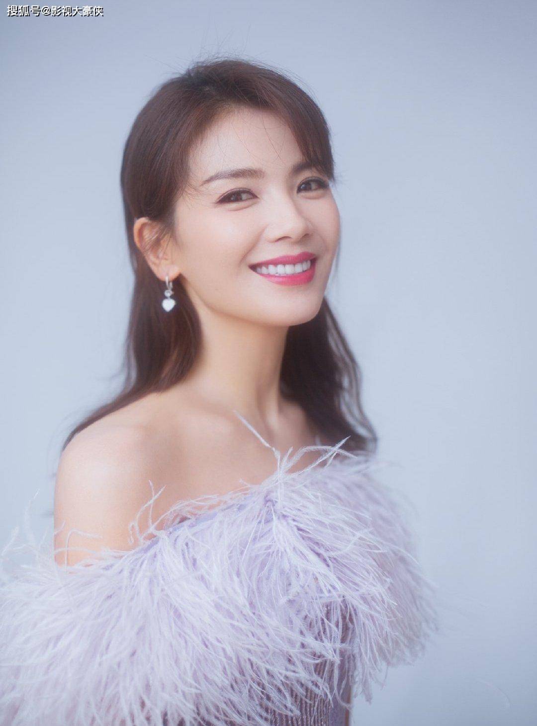 刘涛曾与李玮珉相恋四年,刘涛幸福美满,而他至今仍是单身