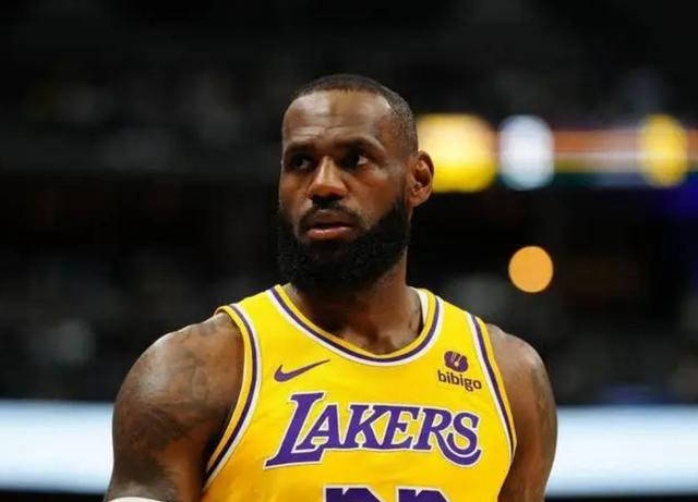 湖人教练战术调整影响NBA比分变化