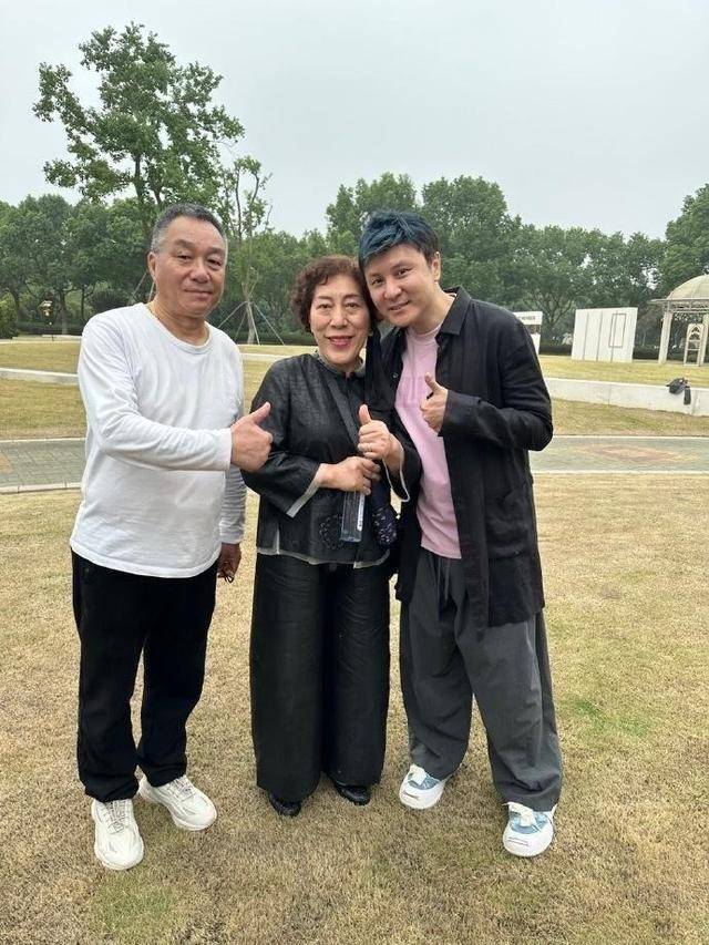 乔任梁父母回应:有人p遗照发给我们,还说我们收钱,是你们知道真相还是