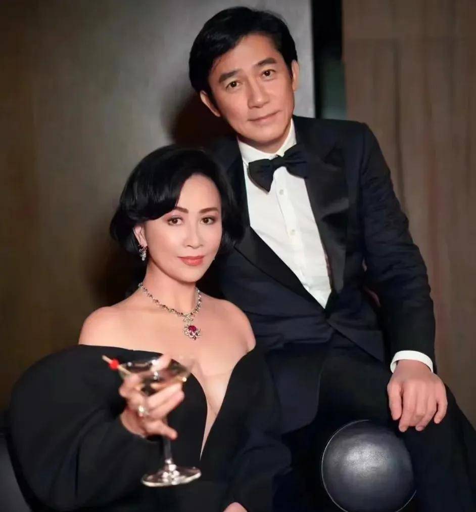 还有就是梁朝伟和刘嘉玲