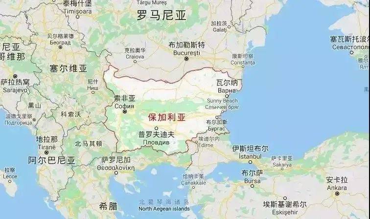 罗马尼亚,塞尔维亚,北马其顿等国家接壤,是巴尔干半岛上的一个国家
