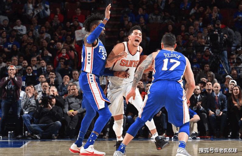 乔治首秀演砸!杜兰特35 6,布克低迷18中3,谁注意马克西赛后举动