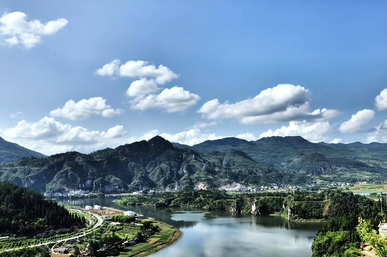 湖南千年古城,比丽江还早1400年,美到窒息却无人问津_里耶古_秦简_历史
