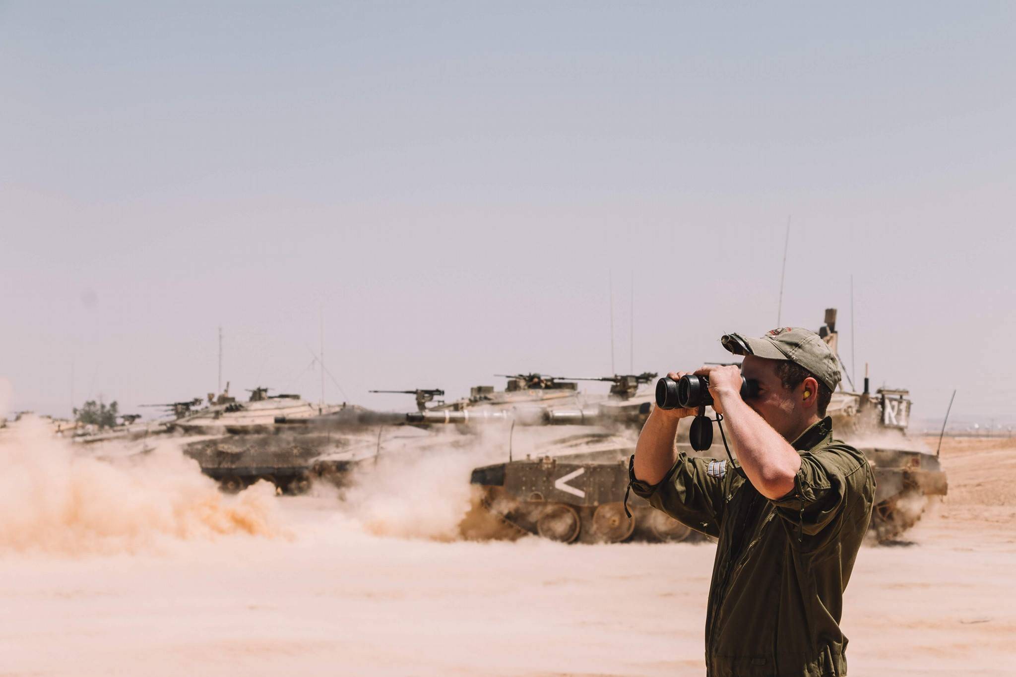 鏖战一年却未能取得一场像样胜利 国防部长被解职:不配做军人!