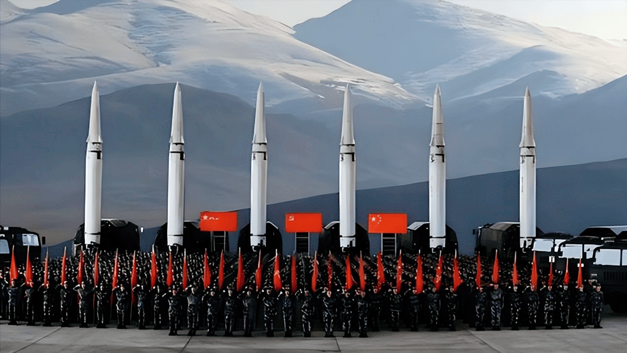 中国火箭军到底有多强?几千枚各式导弹不是开玩笑的