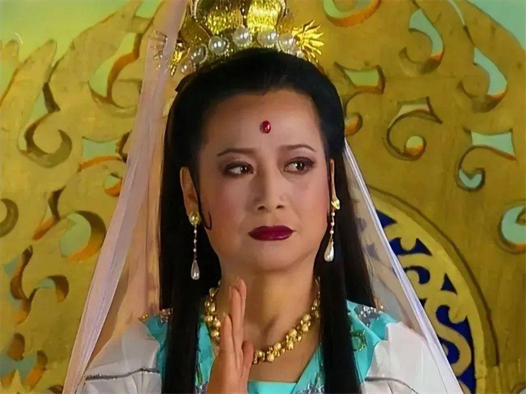 西游记中,观音菩萨啥级别背景,为啥书中这么牛?