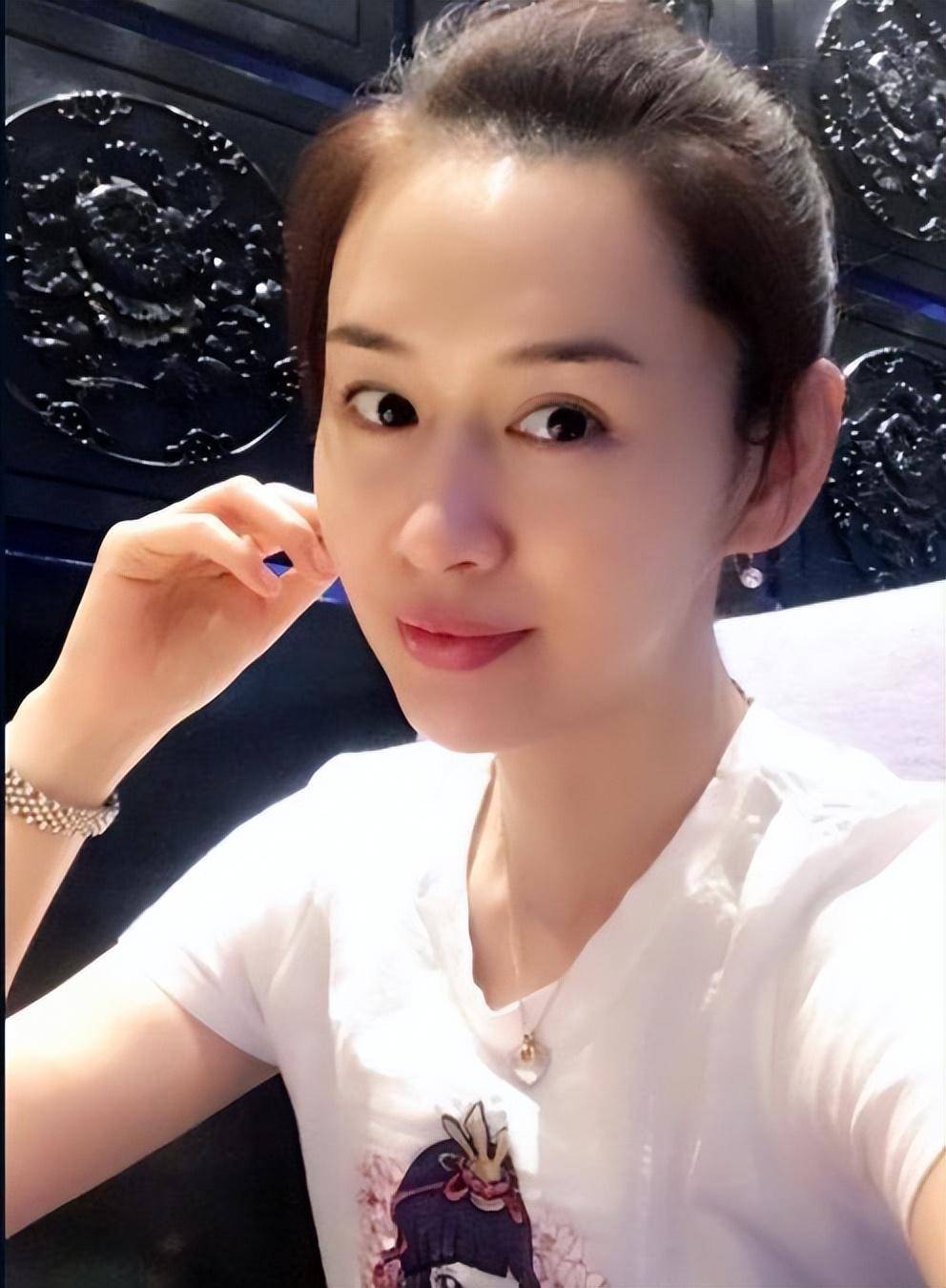 女演员刘佳佳:当初因出演《金粉世家》而走红,如今回归生活销声匿迹