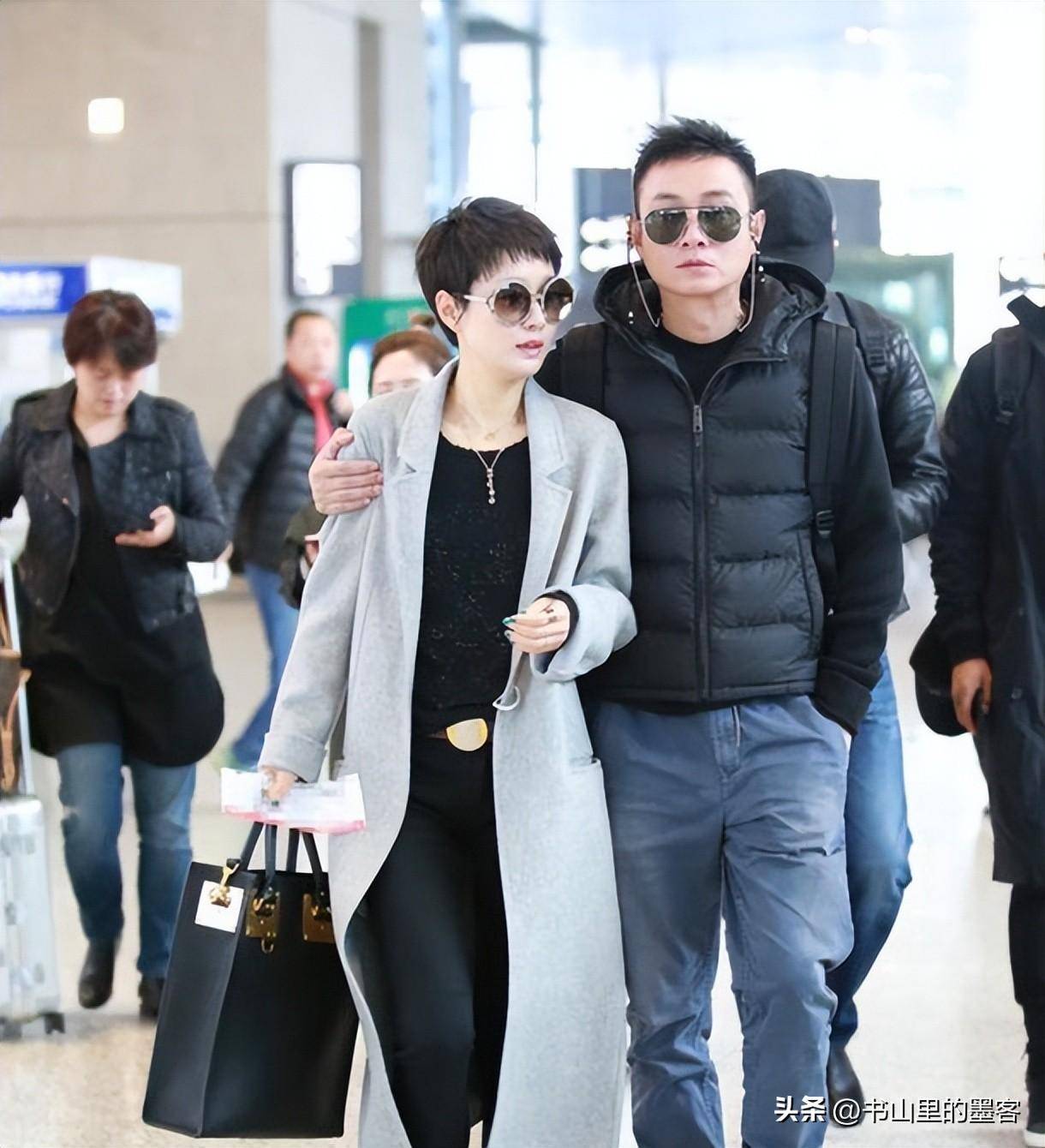 文章马伊琍罕见"合体",与16岁女儿亲密合影,网名引人联想_婚姻_文竹