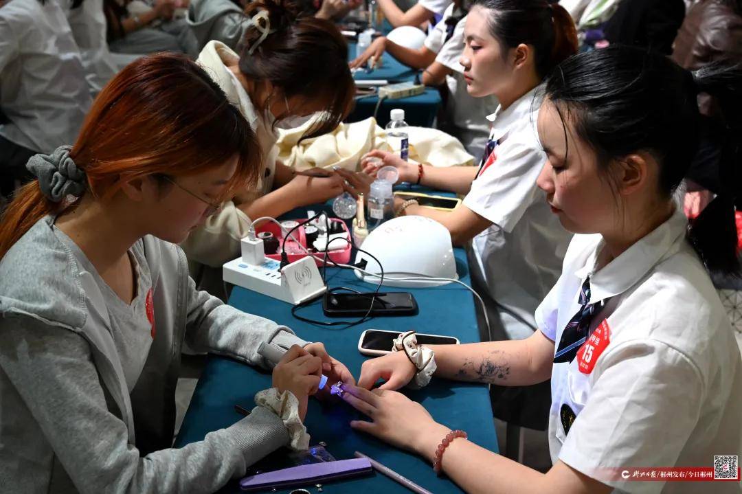 2024郴州市举行美容美甲化妆技能大赛落幕